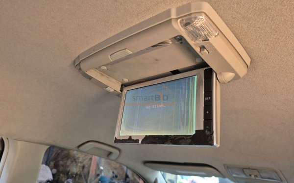 TOYOTA NAV1 V