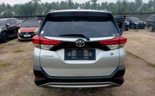 TOYOTA  RUSH  S