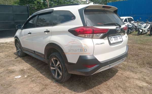 TOYOTA RUSH S