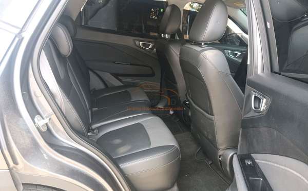 WULING ALVEZ 1.5
