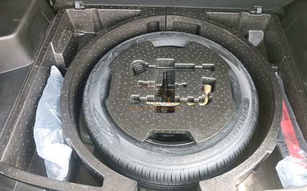 WULING ALVEZ 1.5