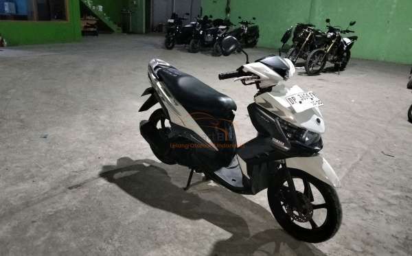 YAMAHA  XEON