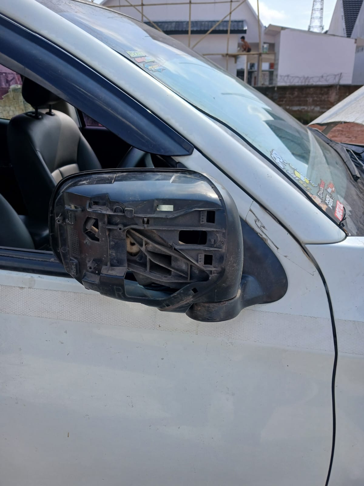 MITSUBISHI TRITON DC