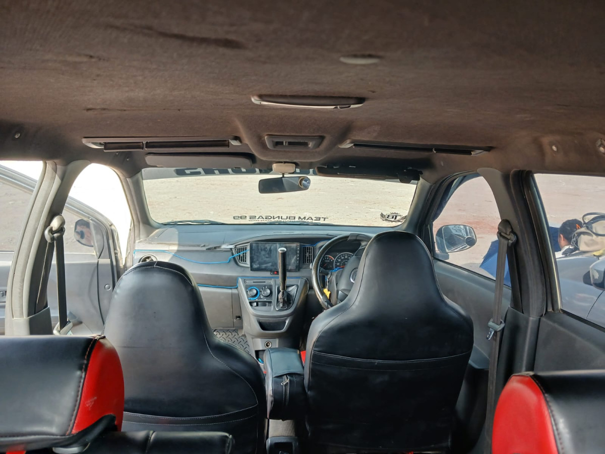 DAIHATSU SIGRA  M