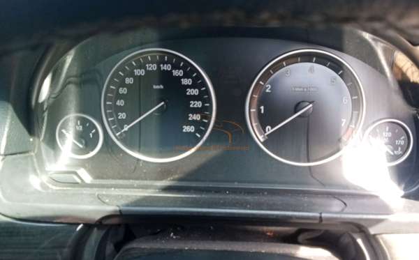 BMW 528i
