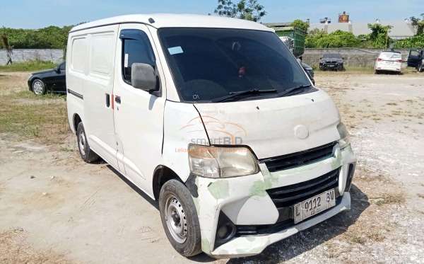 DAIHATSU GRAN MAX BLIND VAN