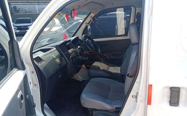DAIHATSU GRAN MAX BLIND VAN