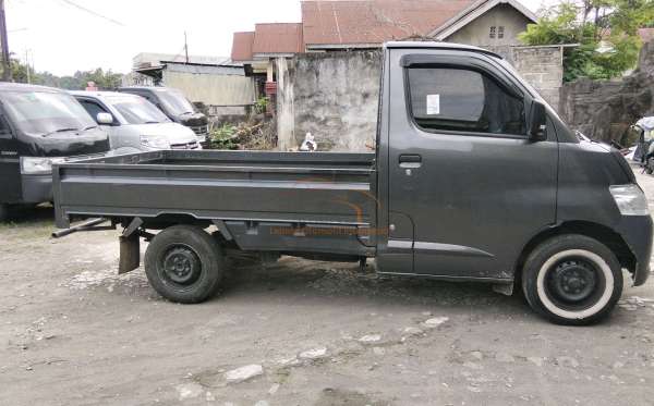 DAIHATSU GRAN MAX