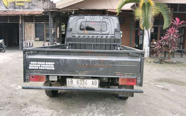 DAIHATSU GRAN MAX