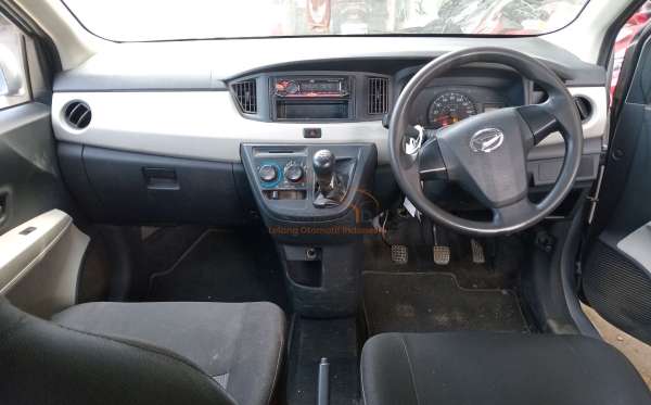 DAIHATSU SIGRA D