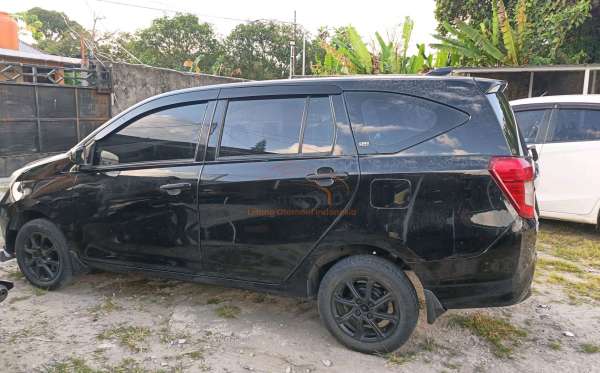 DAIHATSU SIGRA