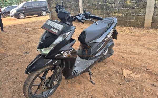 HONDA  BEAT STREET