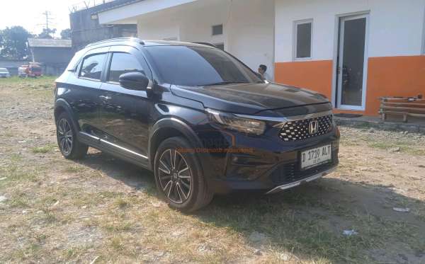 HONDA DG48 1.5 RS CVT