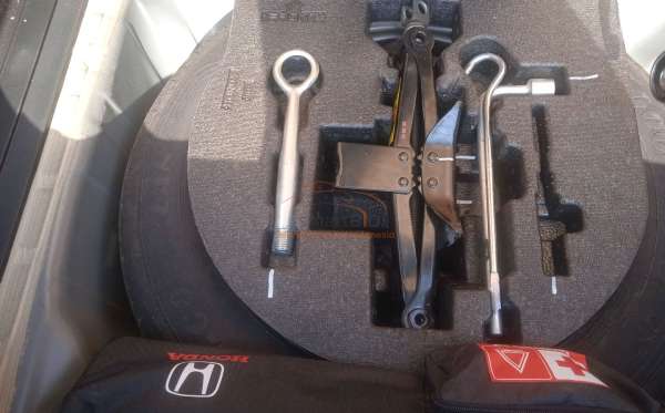 HONDA DG48 1.5 RS CVT