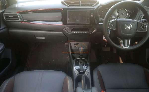 HONDA DG48 1.5 RS CVT