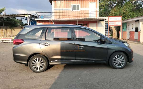 HONDA MOBILIO DD4 1.5E