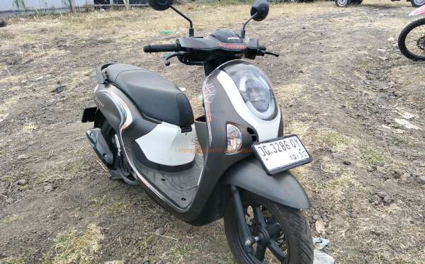 HONDA  SCOOPY