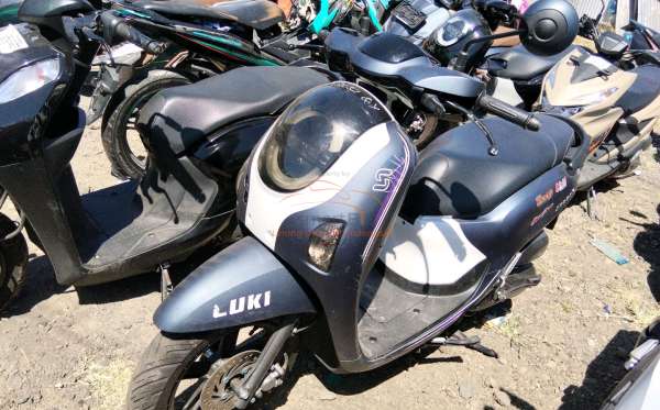 HONDA  SCOOPY