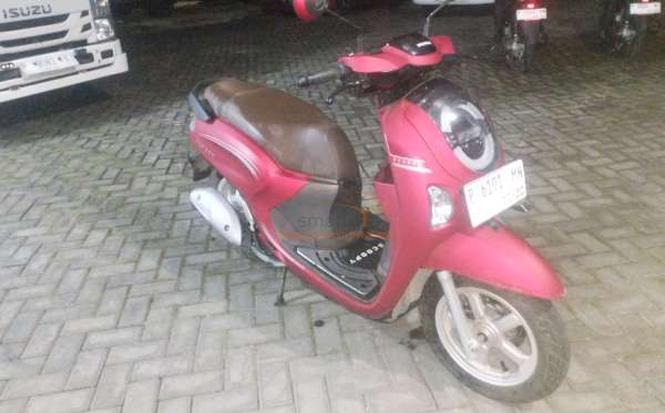 HONDA SCOOPY