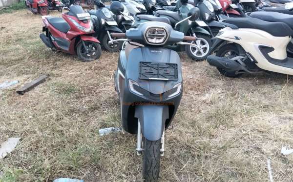 HONDA  STYLO