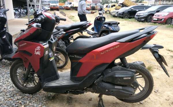 HONDA  VARIO 125