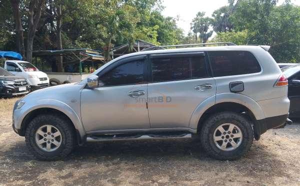 MITSUBISHI  PAJERO  SPORT GLX