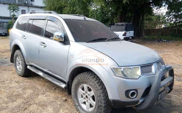 MITSUBISHI  PAJERO  SPORT GLX