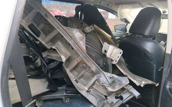 MITSUBISHI XPANDER CROSS 1.5L PLUS