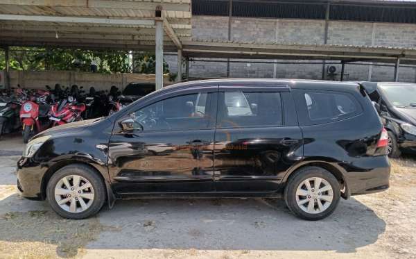 NISSAN GRAND LIVINA XV