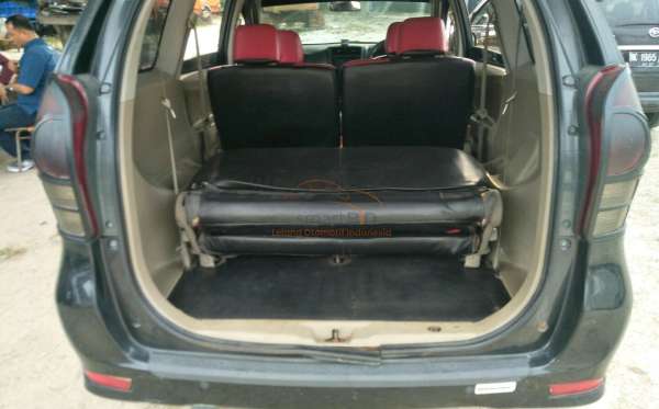 TOYOTA AVANZA 1.3 G