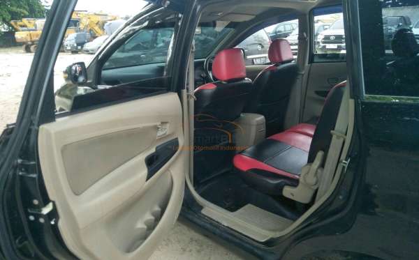TOYOTA AVANZA 1.3 G
