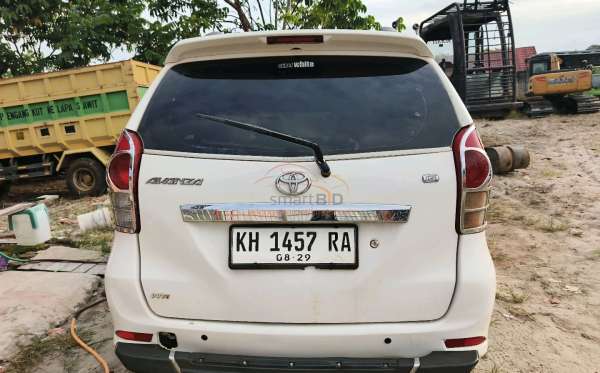 TOYOTA AVANZA 1.3 G