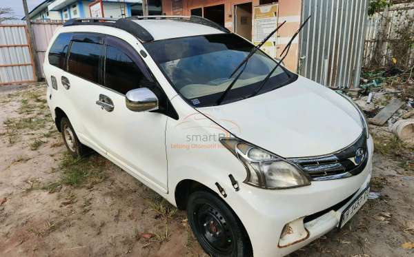 TOYOTA AVANZA 1.3 G