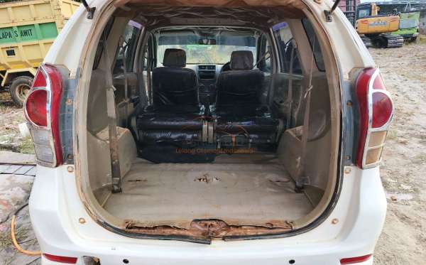 TOYOTA AVANZA 1.3 G