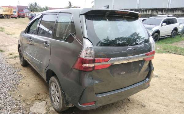 TOYOTA AVANZA 1.3 G