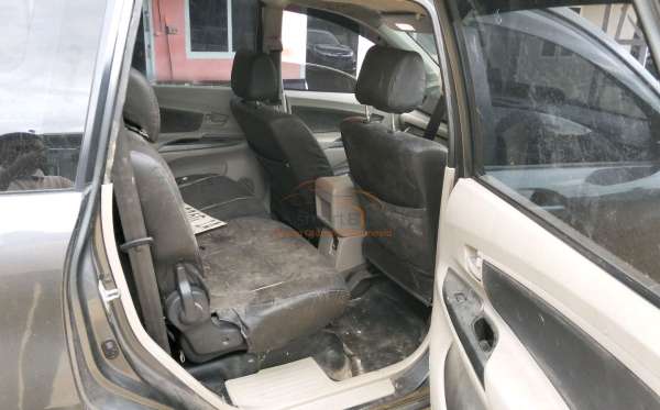 TOYOTA AVANZA 1.3 G