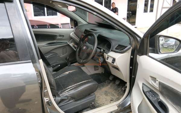 TOYOTA AVANZA 1.3 G