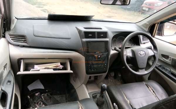 TOYOTA AVANZA 1.3 G