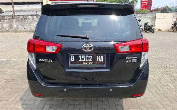 TOYOTA INNOVA G