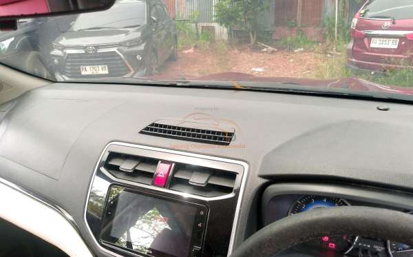TOYOTA RUSH