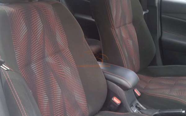 TOYOTA YARIS S