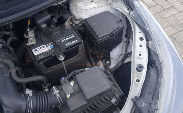 TOYOTA YARIS S