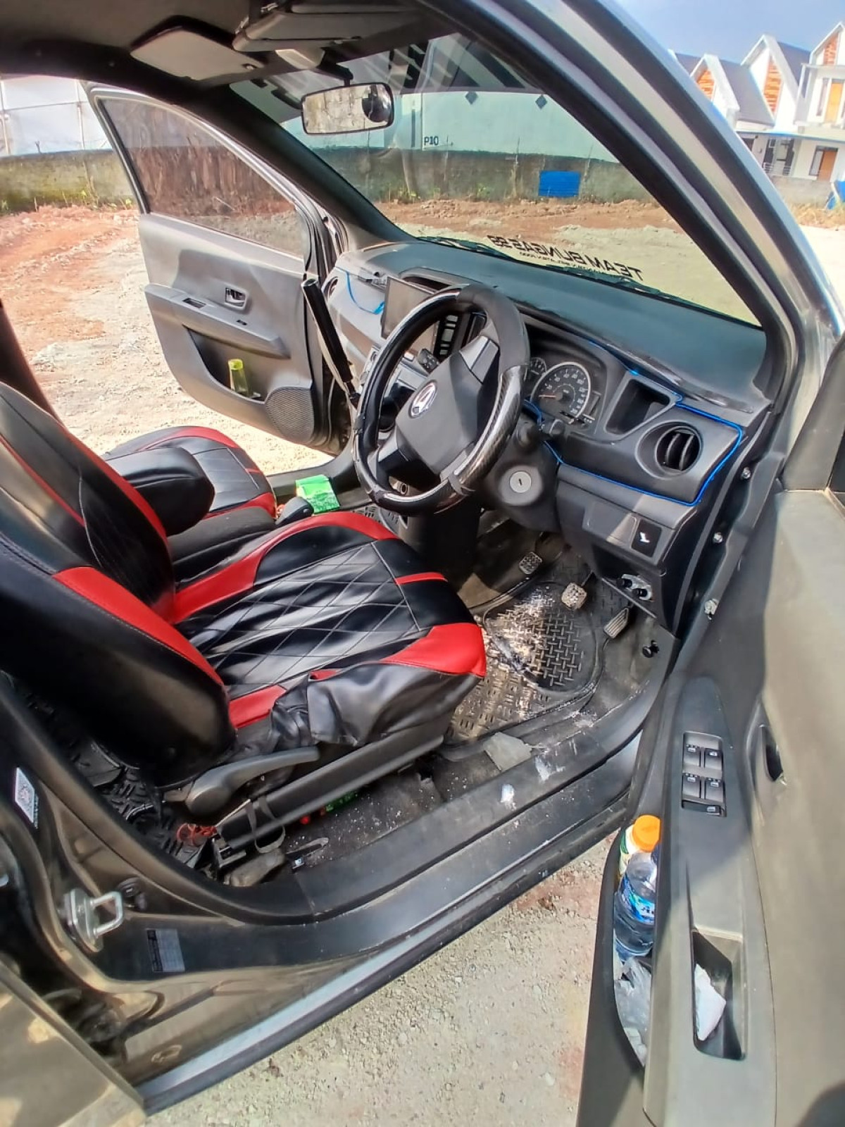 DAIHATSU SIGRA  M
