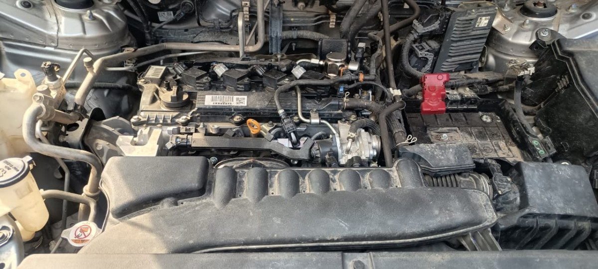 TOYOTA  INNOVA  G