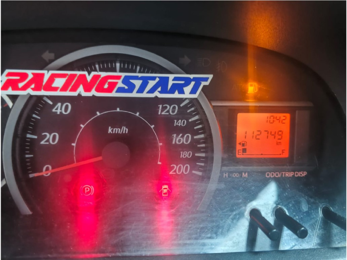 DAIHATSU SIGRA  R