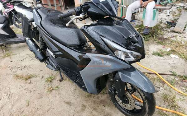 YAMAHA AEROX 155