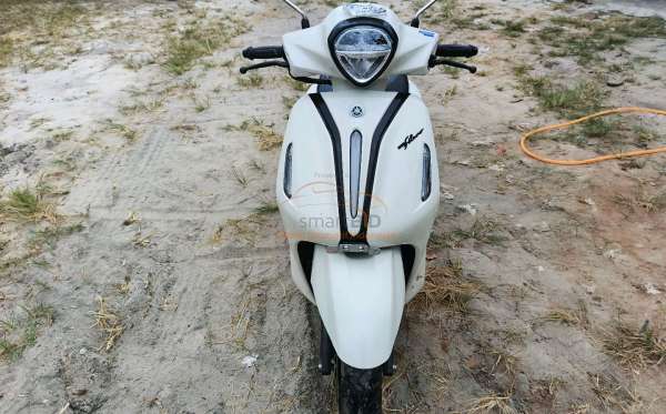 YAMAHA GRAND FILANO 125
