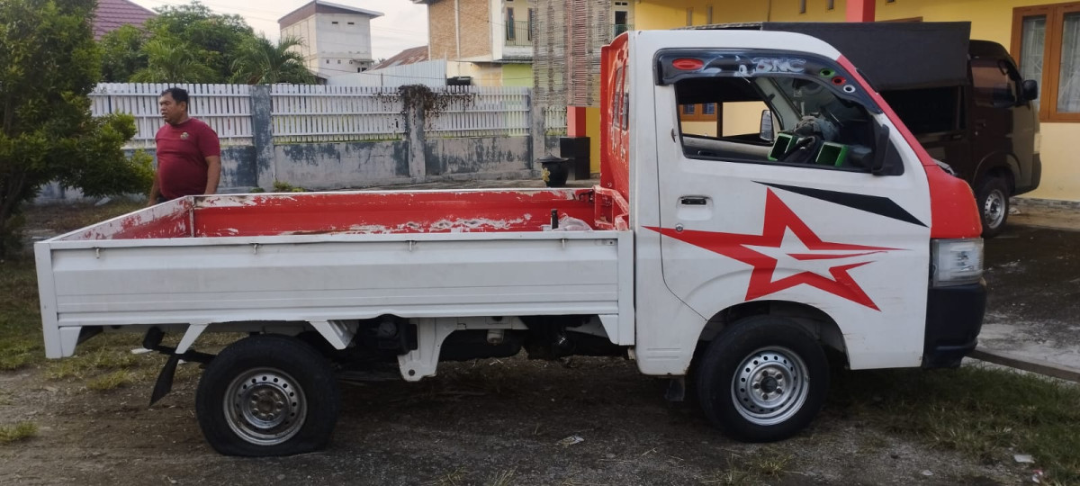 SUZUKI  CARRY  CL PICK UP