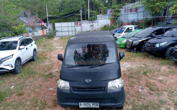 DAIHATSU GRAN MAX