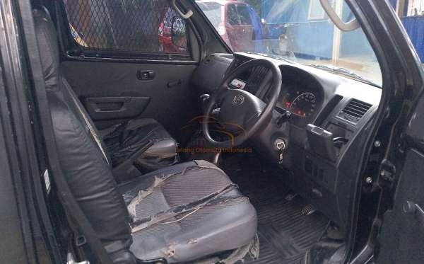 DAIHATSU GRAN MAX